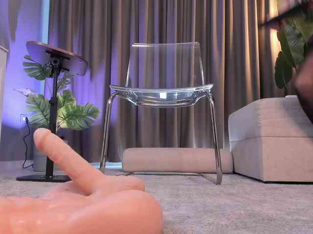 Modèle: BabeInBlush