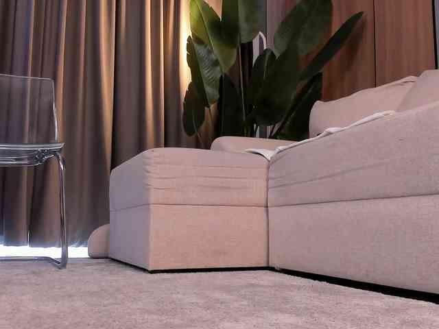 Modèle: BabeInBlush