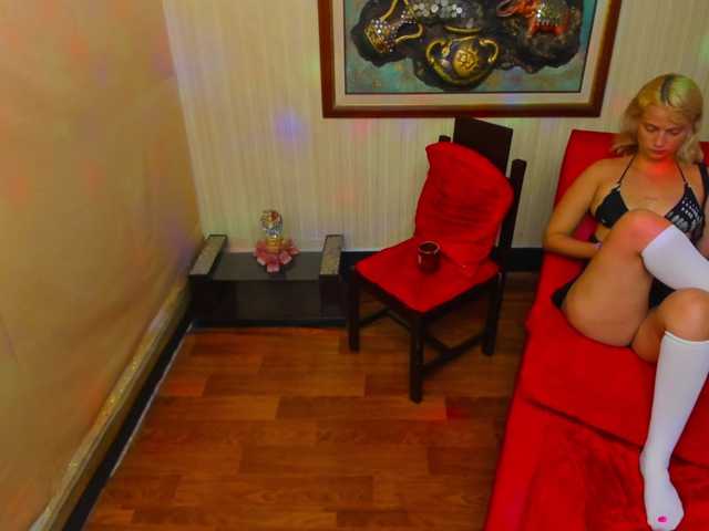 ---rrmodelsstars--- live cam on BongaCams