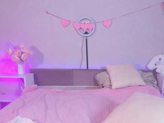 Sweeety-pie live cam on BongaCams