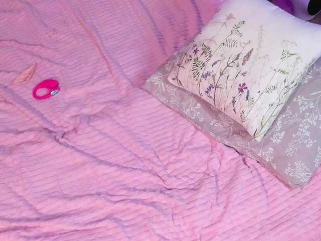 Sweeety-pie live cam on BongaCams