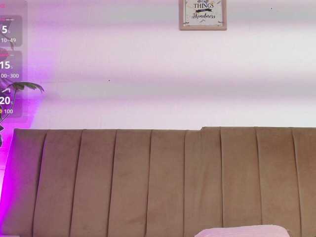 MashaPink live webcam show