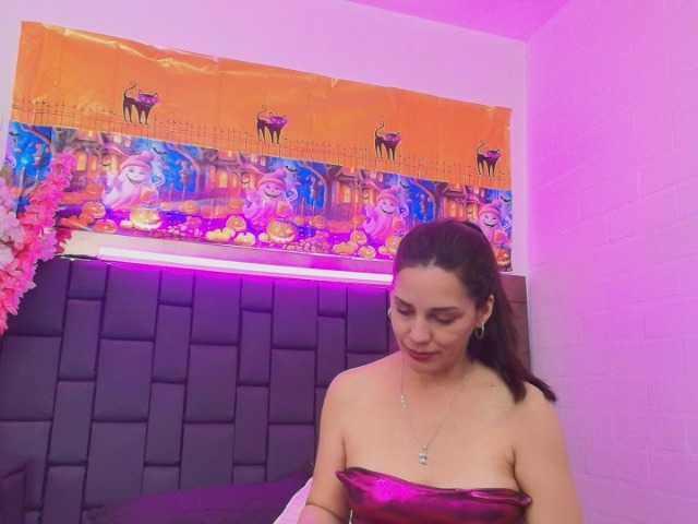 MashaPink live cam on BongaCams