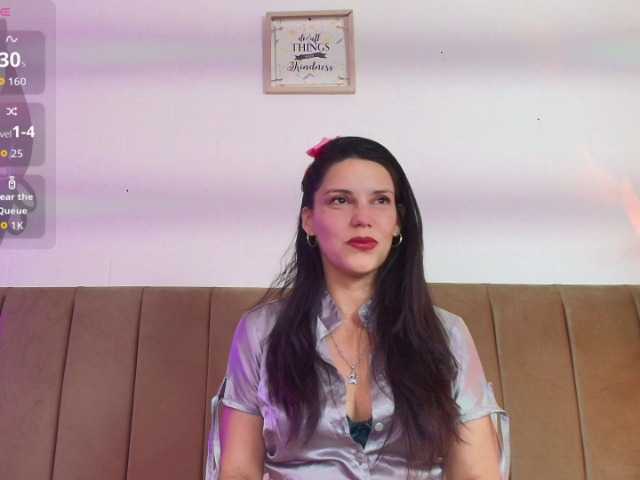 MashaPink live webcam show