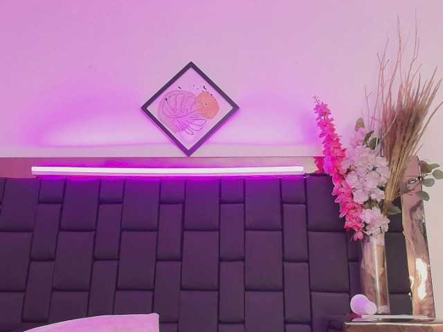 MashaPink live cam on BongaCams