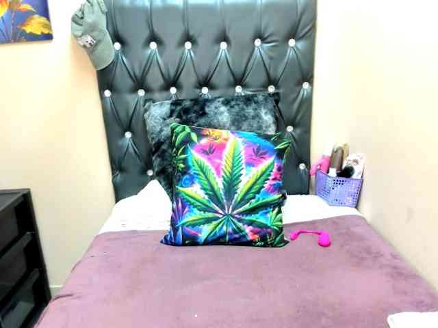 temptressqeen webcam