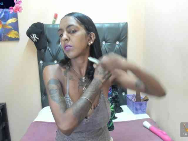temptressqeen Live Webcam on BongaCams
