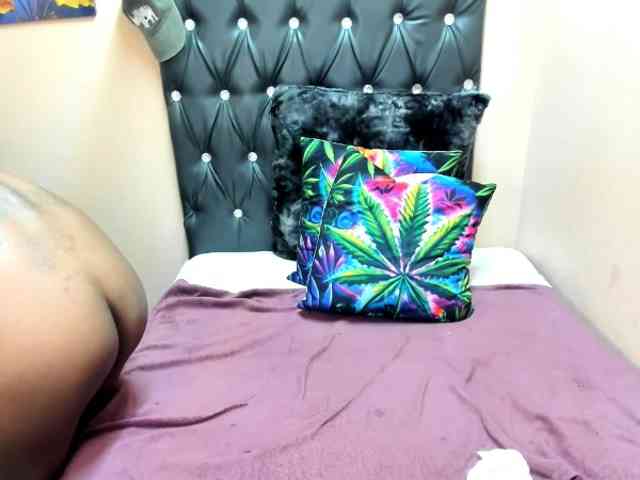 temptressqeen webcam