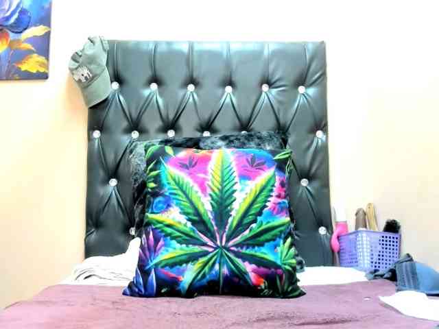 temptressqeen webcam