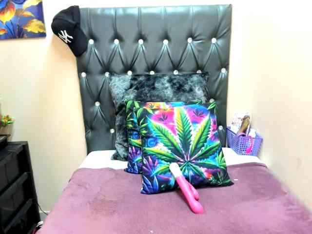 temptressqeen webcam