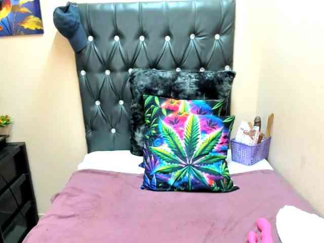 temptressqeen webcam