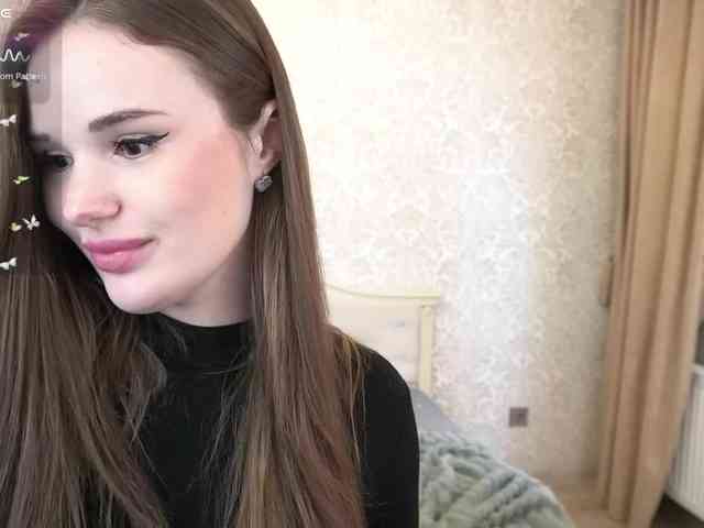 CrystalBliss webcam