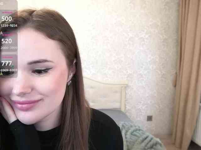 CrystalBliss webcam