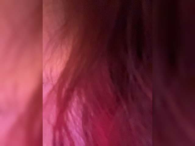 Vishenka69 live cam on BongaCams
