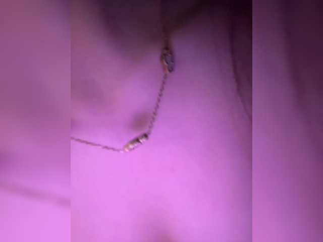 Vishenka69 live cam on BongaCams