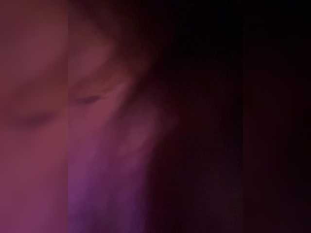 Vishenka69 live cam on BongaCams