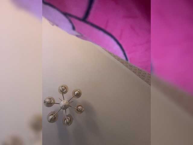 Vishenka69 live cam on BongaCams
