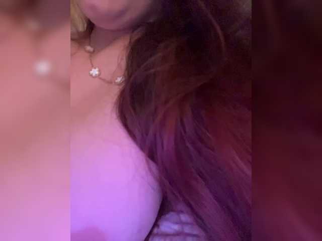 Vishenka69, en vivo ahora en BongaCams
