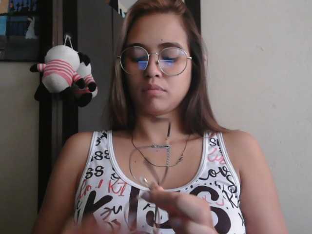 trianabell live cam on BongaCams