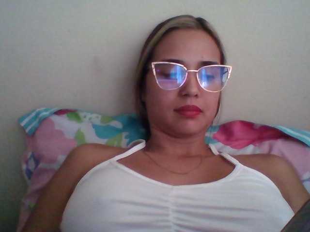 trianabell live cam on BongaCams