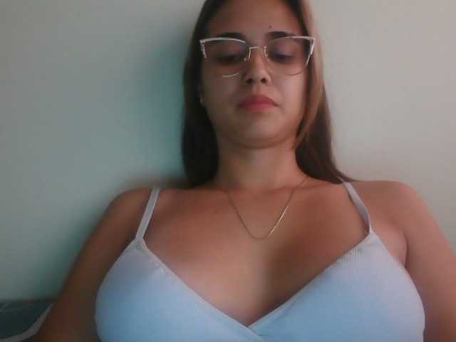 trianabell live cam on BongaCams