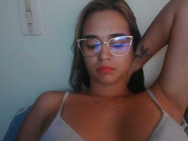 trianabell live cam on BongaCams