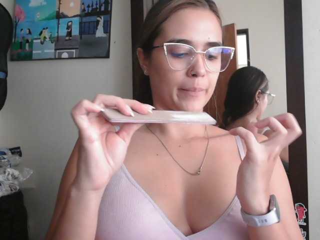 trianabell live cam on BongaCams