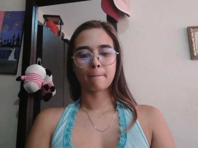 trianabell live cam on BongaCams