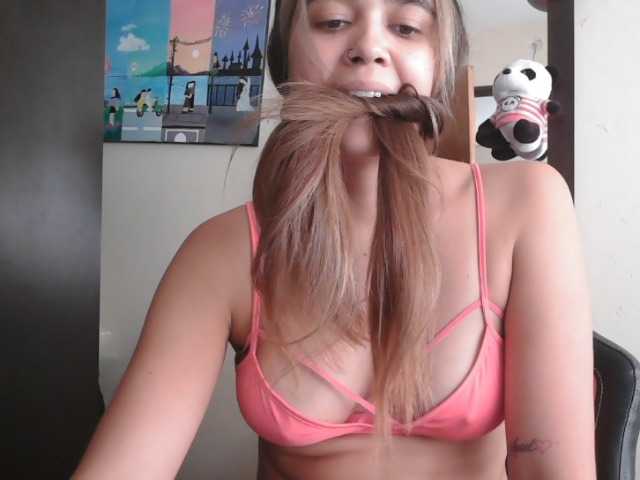trianabell live webcam show