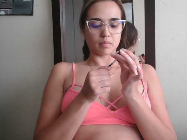 trianabell live cam on BongaCams