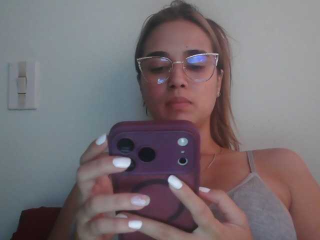 trianabell live cam on BongaCams