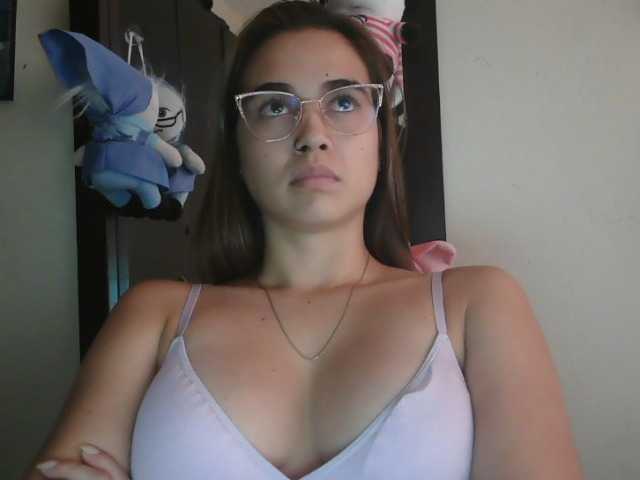 trianabell live cam on BongaCams