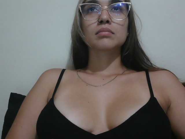 trianabell live cam on BongaCams