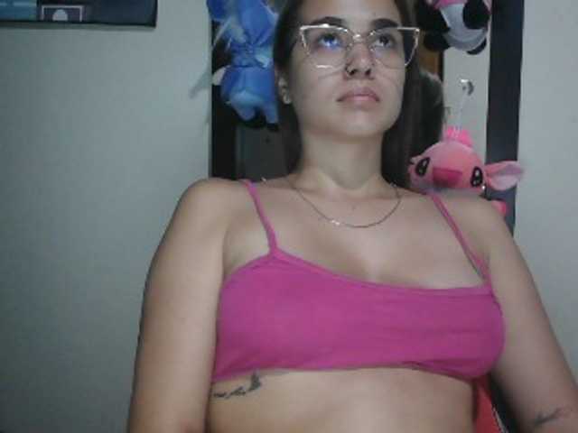 trianabell live cam on BongaCams