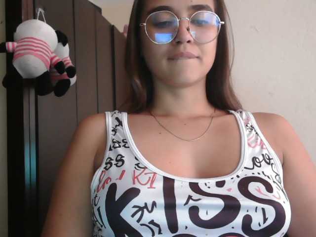 trianabell live cam on BongaCams