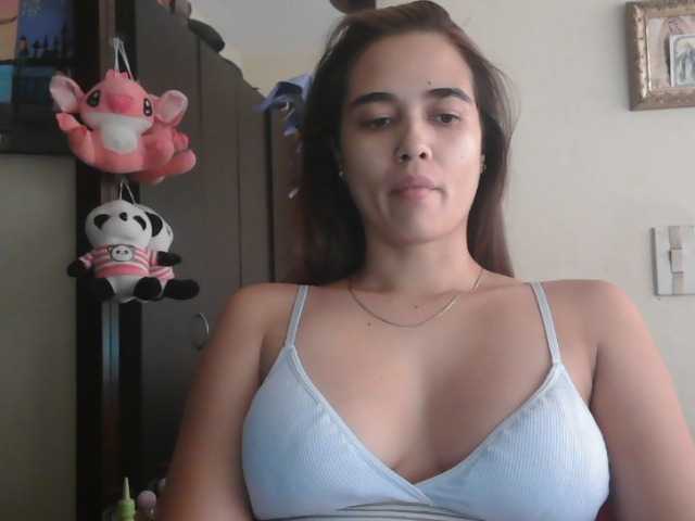 trianabell live cam on BongaCams