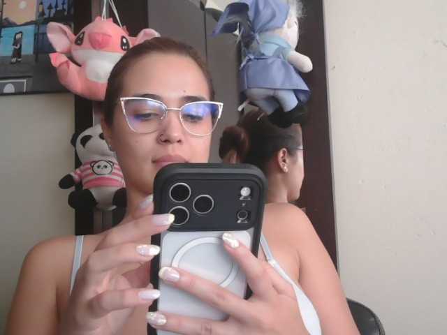trianabell live cam on BongaCams