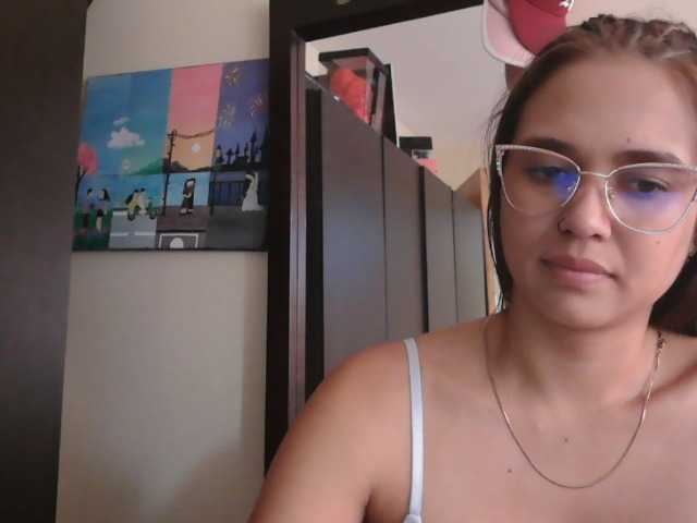 trianabell live cam on BongaCams