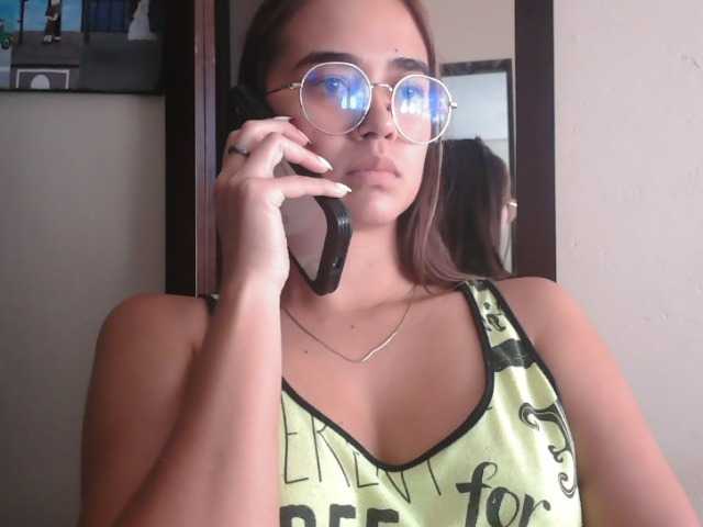 trianabell live cam on BongaCams