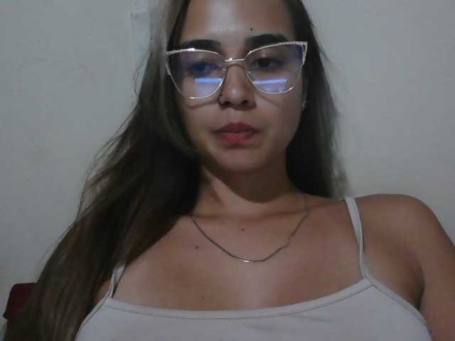 trianabell live cam on BongaCams