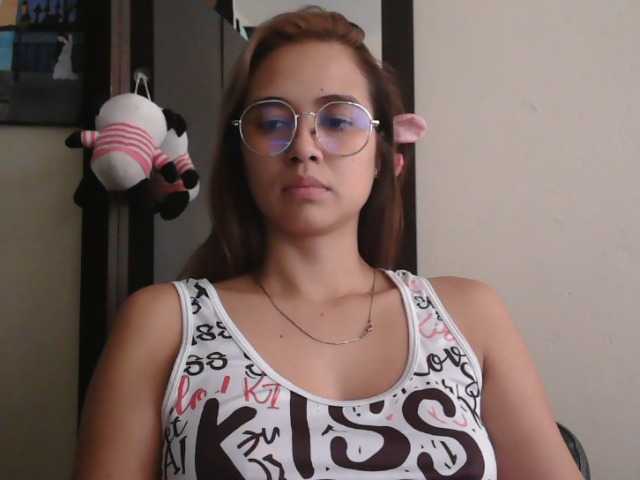 trianabell live cam on BongaCams
