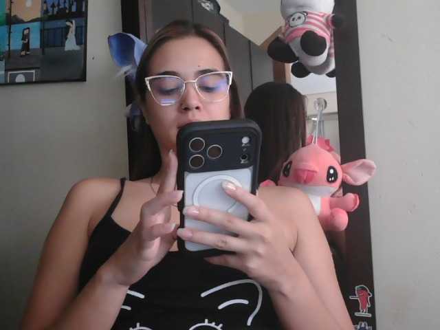 trianabell live cam on BongaCams