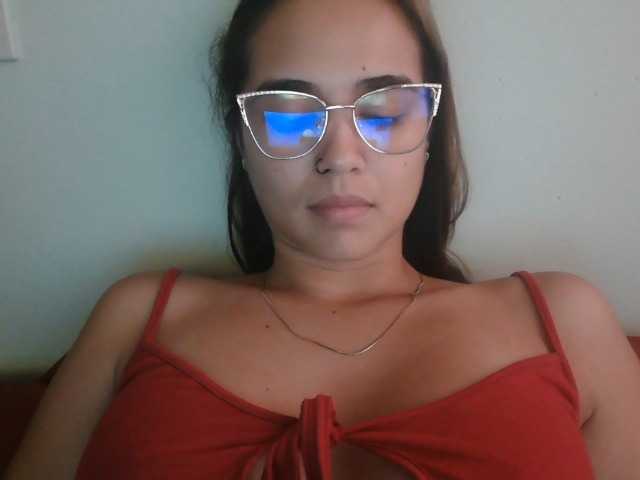 trianabell live cam on BongaCams