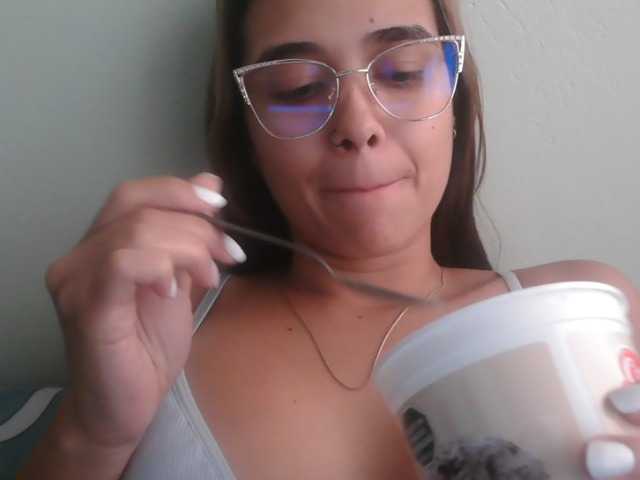 trianabell live cam on BongaCams