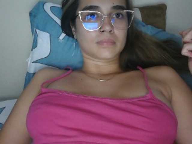 trianabell live cam on BongaCams