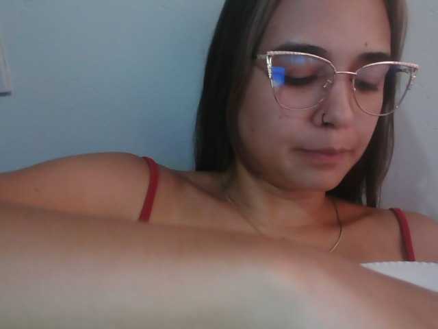 trianabell live cam on BongaCams