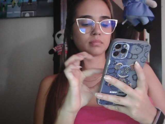 trianabell live cam on BongaCams