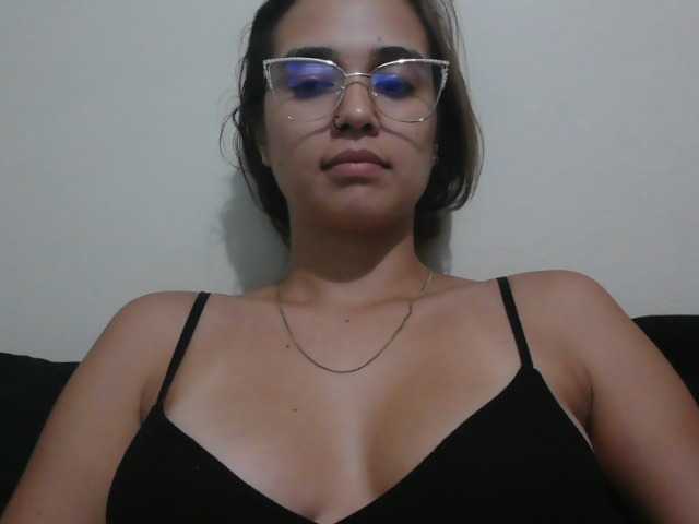 trianabell live cam on BongaCams