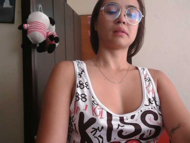 trianabell live cam on BongaCams