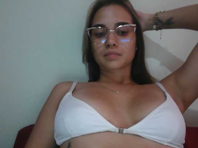 trianabell live cam on BongaCams